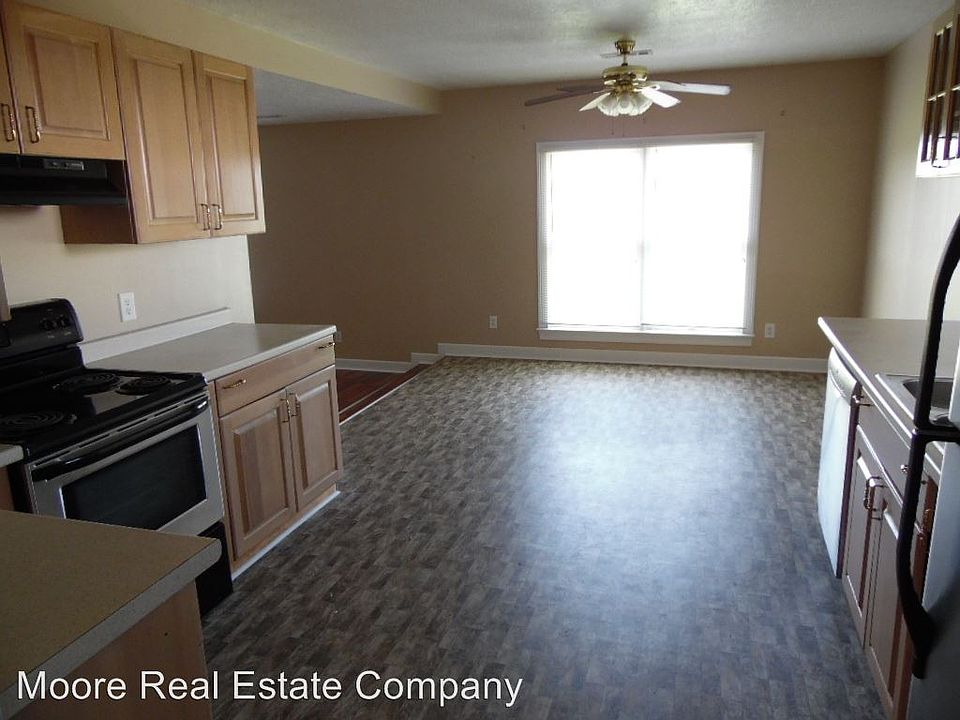2nd image of 422 Old Salem Rd APT C3