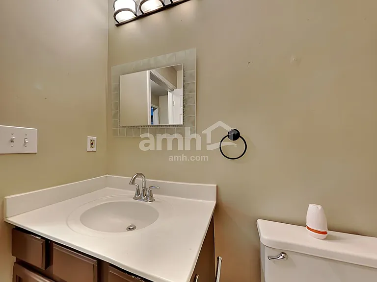 1514 Shadow Ridge Cir — Photo 16