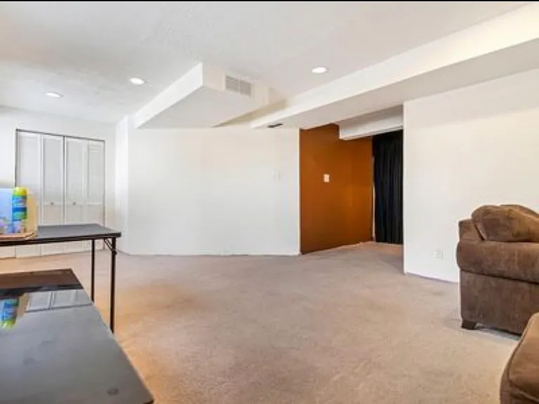 2726 Brookrun Dr — Photo 15