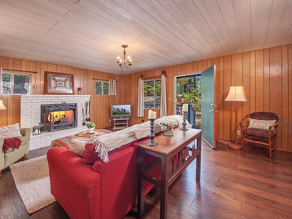 5th image of 39391 Moab Ln