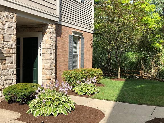 3rd image of 2137 Pinecroft Dr