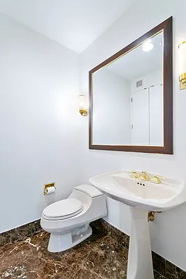 Rented by Compass | media 14