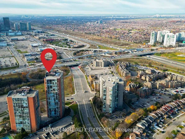 4205 Shipp Dr #1705, Mississauga, ON L4Z 2Y9