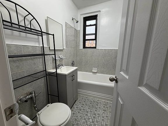 4th image of 1151 Brighton Beach Ave Ste 4