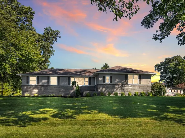 1518 Nicely Dr, Ligonier, PA 15658