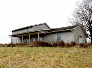 1886 S Leatherwood Rd, Bedford, IN 47421