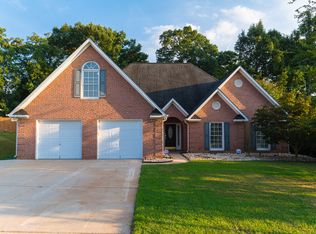 409 Homeplace Dr, Stockbridge, GA 30281