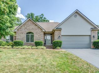 2500 Oak Ridge Ln, Salem, VA 24153