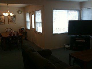 4th image of 231 Helen Dr