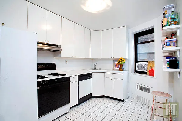 Sold by Halstead Real Estate | media 14