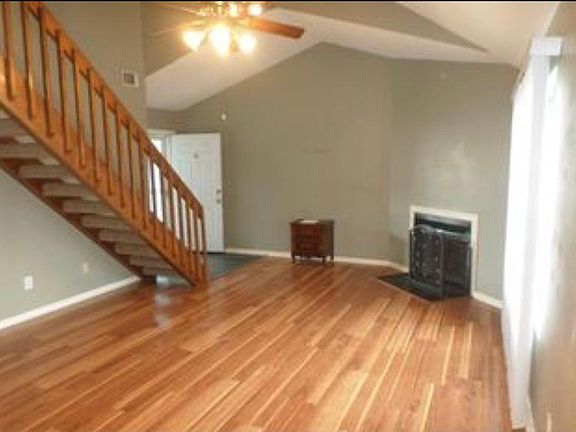 4th image of 2030 Coldspring Dr APT G