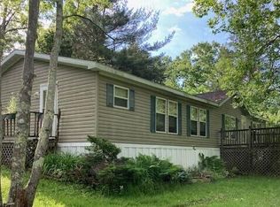 432 McGraw Beach Rd, Everett, PA 15537