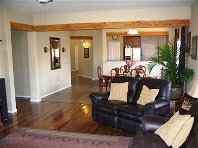 3rd image of 11601 Terracita Ln SE