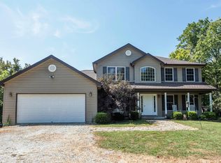 9215 New Rd, Aurora, IN 47001