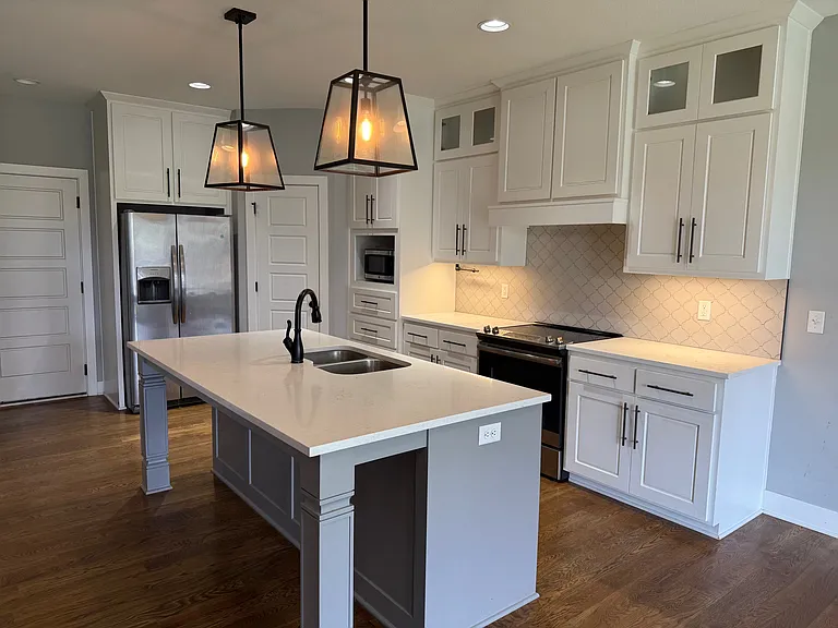 1202 Ridge Tree Ln — Photo 4