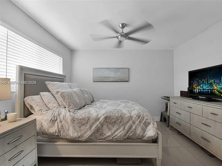 2701 Middle River Dr #3 — Photo 9