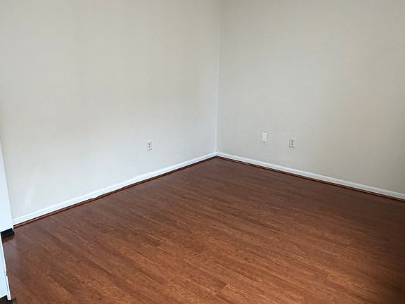3rd image of 3701 S George Mason Dr Unit 1401N