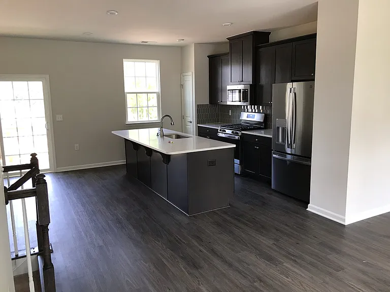 1123 Kentlands Dr — Photo 30