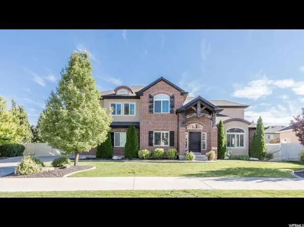 270 E Clubview Ln, Lehi, UT 84043
