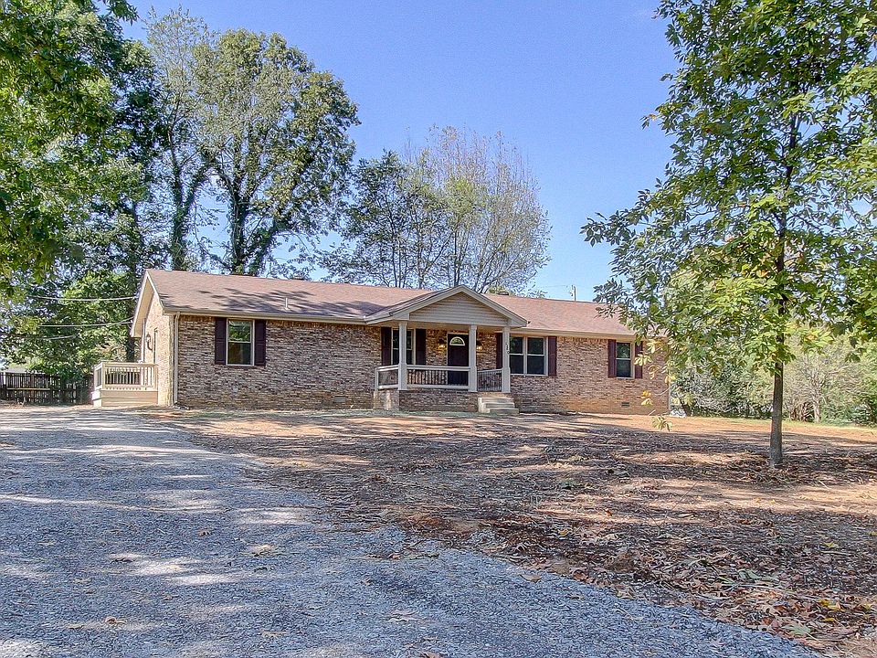 1st image of 120 Marianne Ln