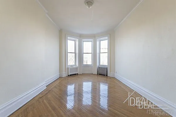 Rented by Ideal Properties Group | media 2