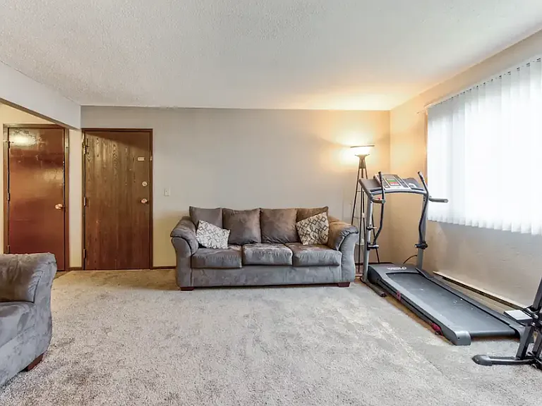 Foot Lake Apartments — Photo 13