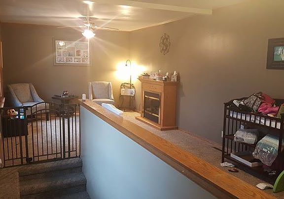 (old Living) Sitting area