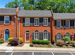 7505 Saint Charles Sq #C8, Roswell, GA 30075