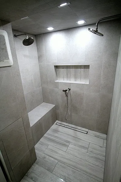 910 S Catalina Ave #5F