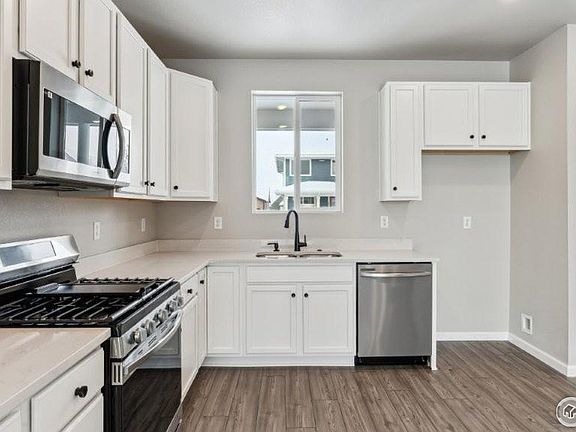 3rd image of 2779 Optimista Pl