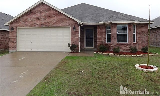 1st image of 329 Leisure Ln