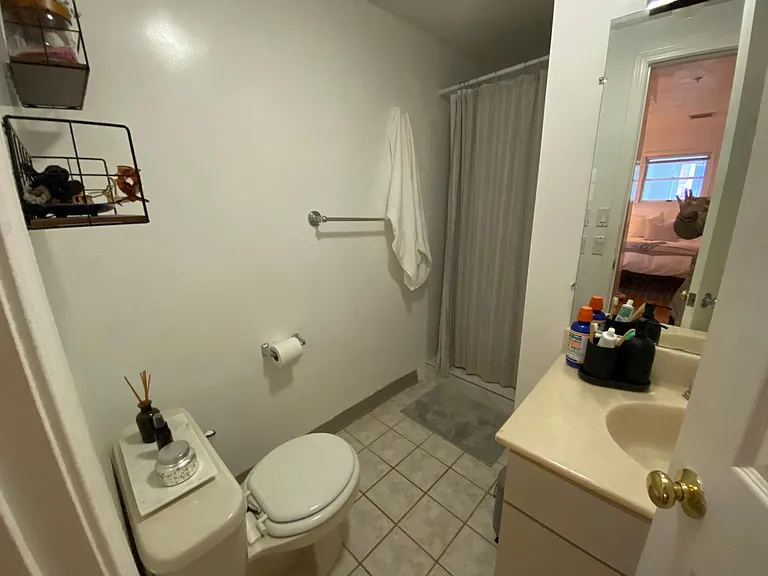 234 Hanover St #2 — Photo 16