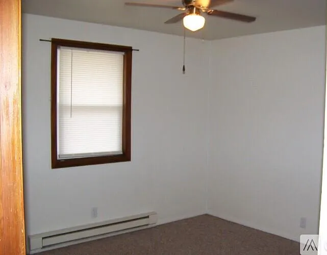 206 N Parkway Dr #B — Photo 8