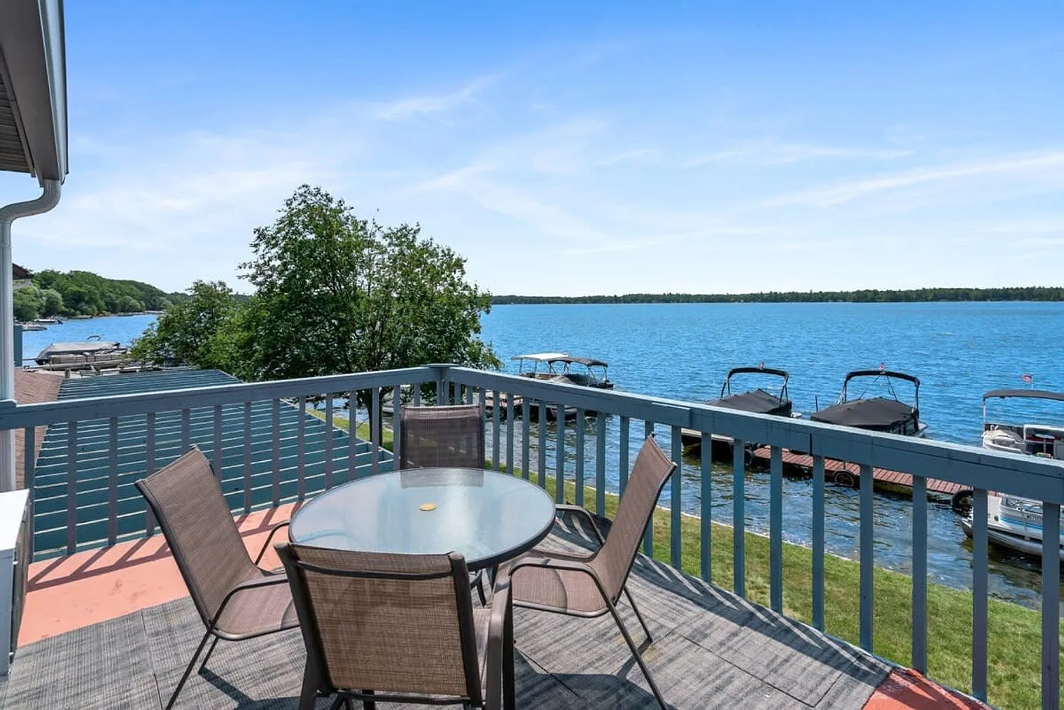 1 bed, 1.0 bath, 592 sqft, $1,832 — Photo 3