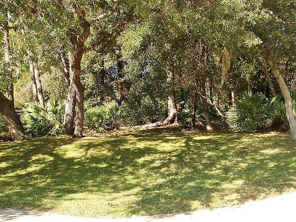 This is the beautiful extra lot that comes with the home.