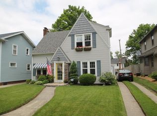 1202 Sheridan Ct, Fort Wayne, IN 46807