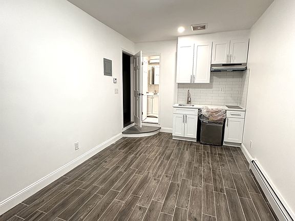3rd image of 83-52 Lefferts Blvd #1L