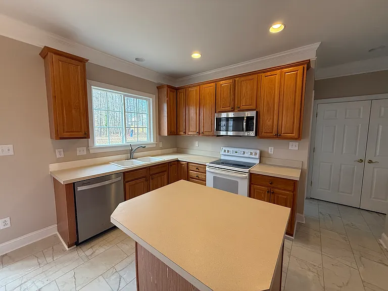 3993 N Lakeshore Rd — Photo 15