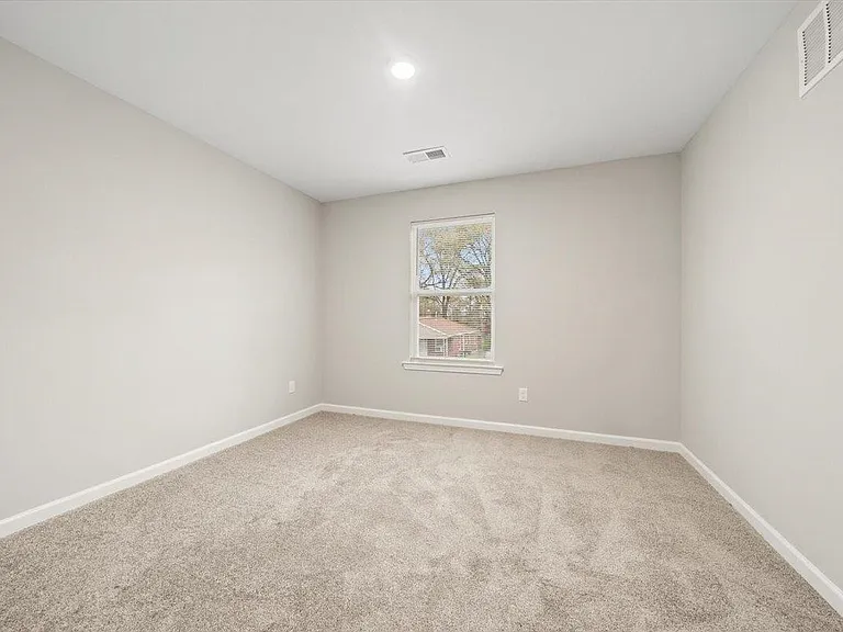 2845 Yale Ave — Photo 20