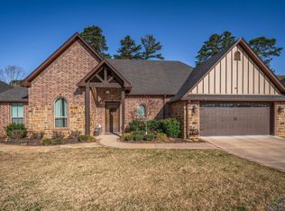 1101 Windy Ridge Dr, Longview, TX 75604