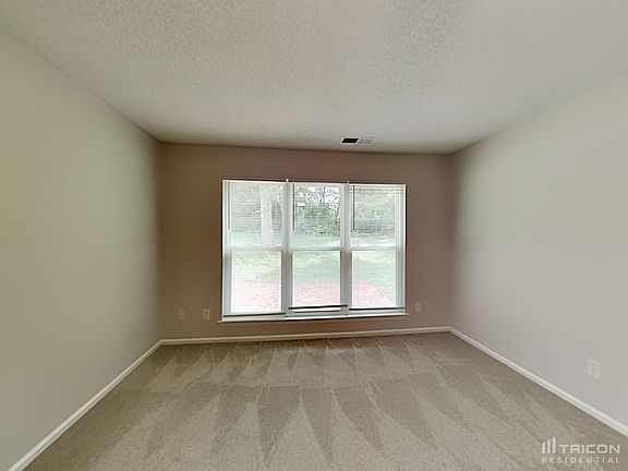 4th image of 7519 Heronwood Ln