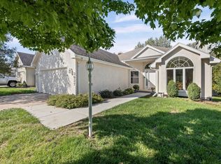 3937 SW Stonybrook Dr, Topeka, KS 66610