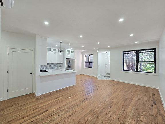 2nd image of 2273 E 27th St #2A