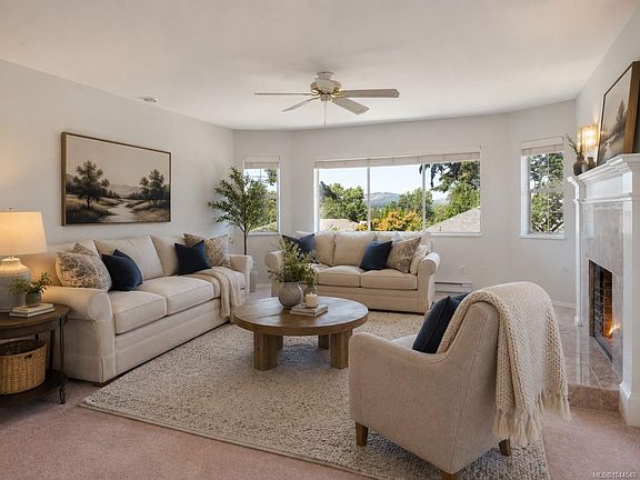 3rd image of 1287 Carmichael Ct