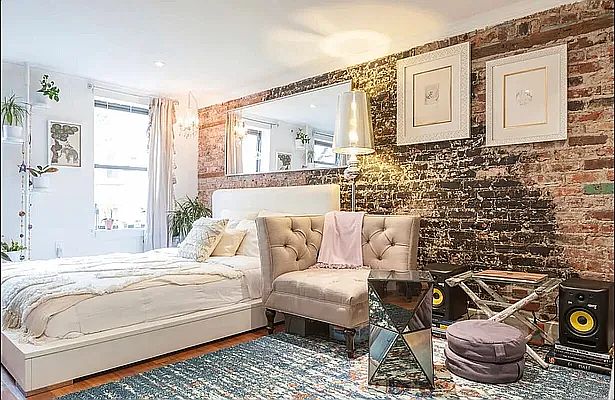 1st image of 120 E 4th St APT 1g