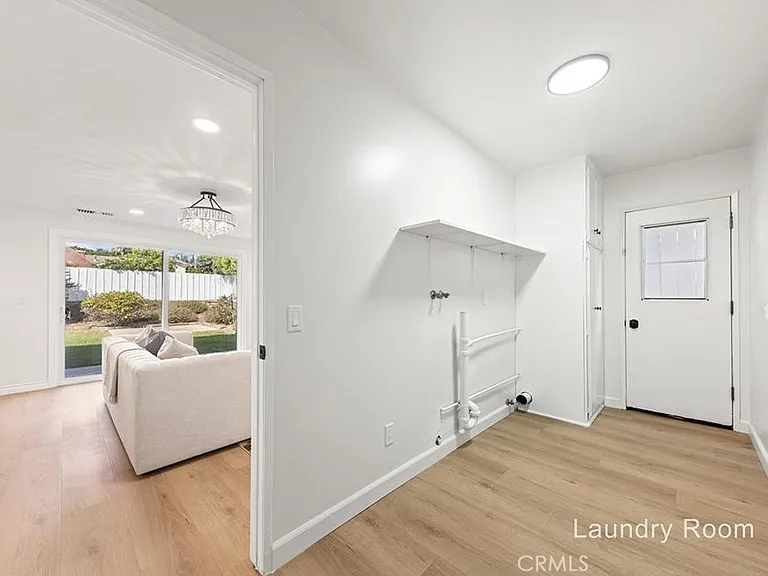 19841 Lombardy Ln — Photo 17