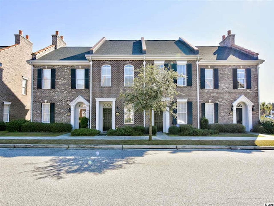 1st image of 3553 Alexandria Ave #3553