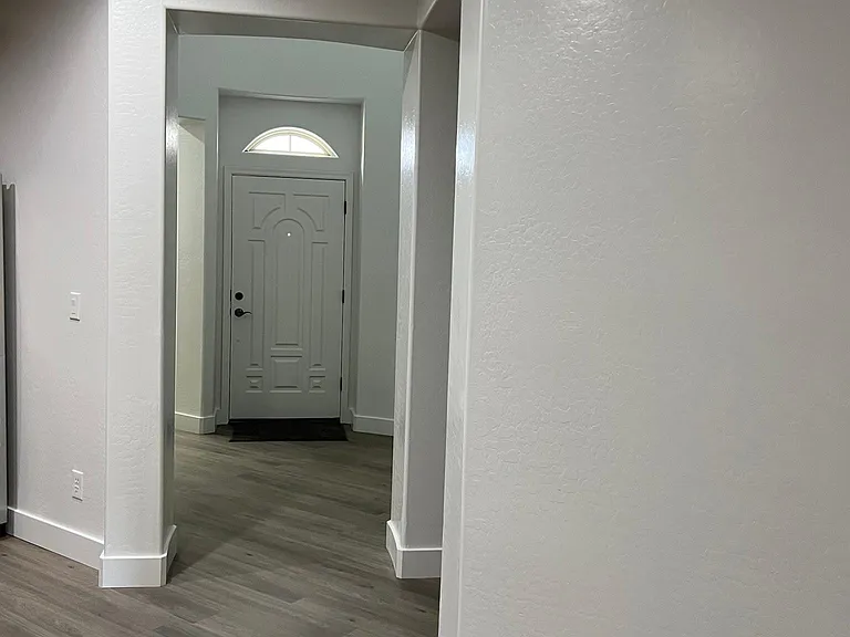 13351 S 186th Dr — Photo 3