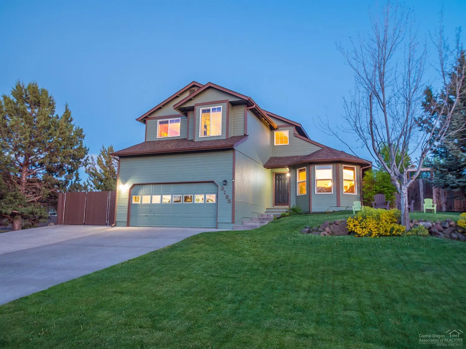 3185 NE Manchester Ave photo 1