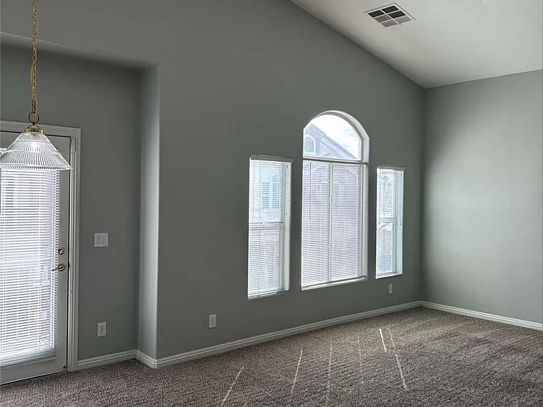 5514 Big Red Ct #101 — Photo 6